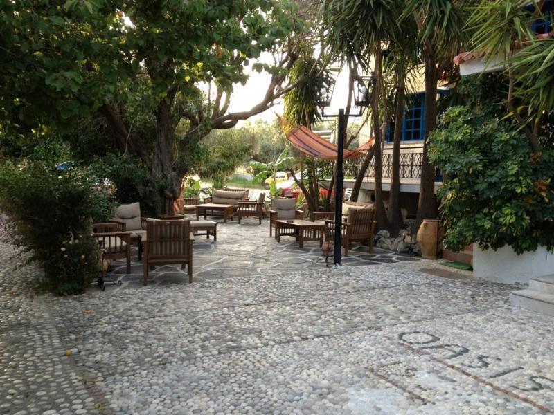 Oasis Hotel Bungalows Afandou Rhodes Екстер'єр фото